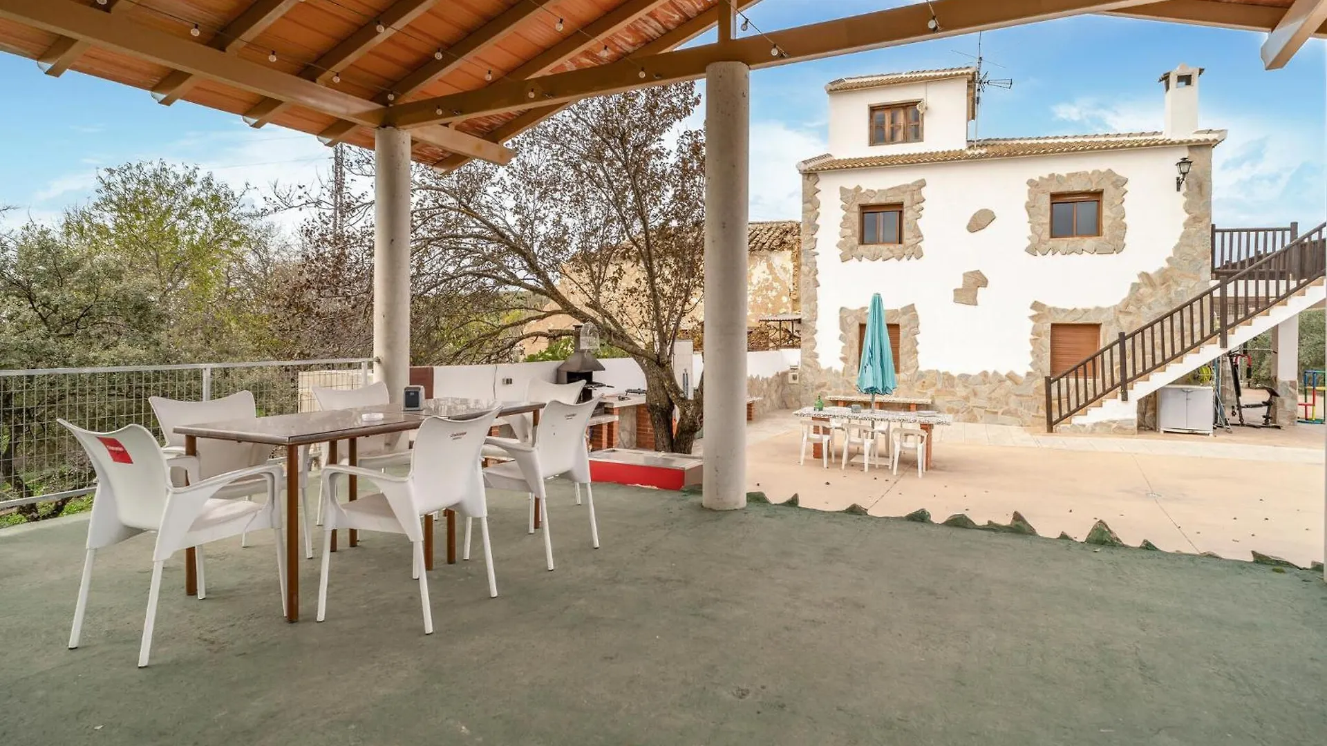 Lovely Home In Algarinejo With Private Swimming Pool, Can Be Inside Or Outside 0*,